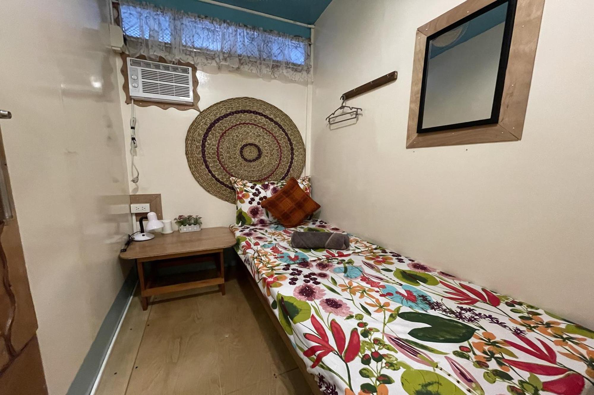 Balai Vivencio Hostel Puerto Princesa Eksteriør bilde